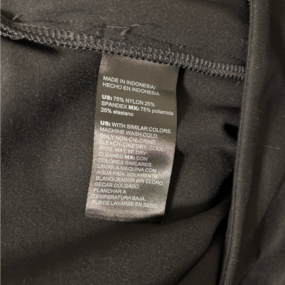 Chicos Women’s Black‎ Pants With Pockets 2R/Large - Picture 3 of 7